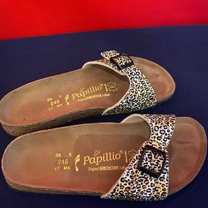 Papillio by BIRKENSTOCK 💛 BRAND NEW!!! - no tags